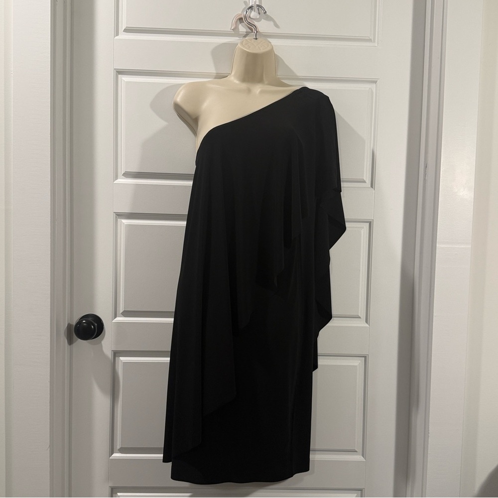 Norma Kamali one shoulder dress small NWOT